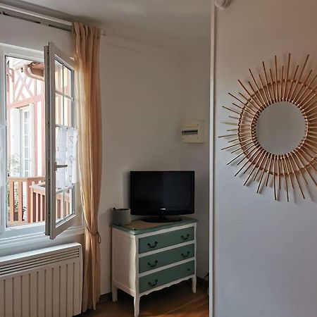 Studio Chic, Hyper Centre, 4 Minutes De La Plage カブール エクステリア 写真